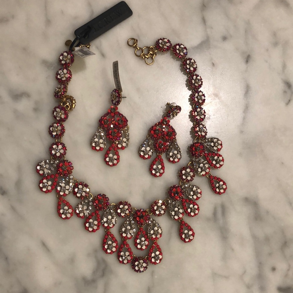 J. Crew Vintage and Rare Red Coral Orange Jeweled Necklace.
